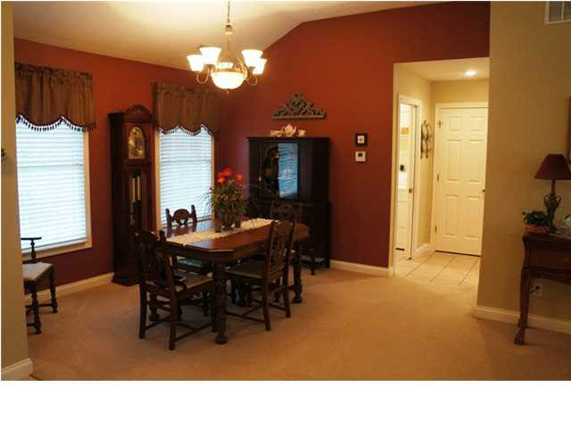 2555 Meadowcrest Dr, Newburgh, IN 47630 photo 7