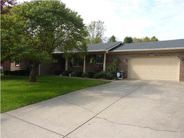 4026 N Iroquois Dr, Evansville, IN 47711 photo 1