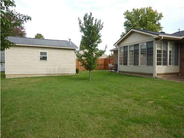 4026 N Iroquois Dr, Evansville, IN 47711 photo 29