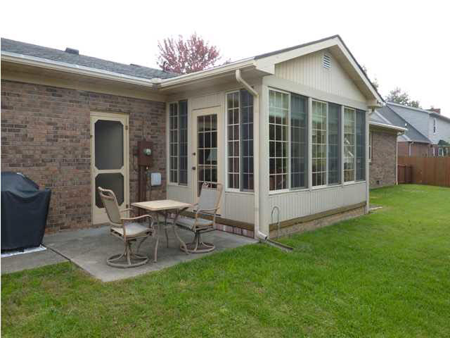 4026 N Iroquois Dr, Evansville, IN 47711 photo 25