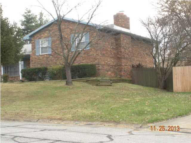 8611 Hanover Dr, Newburgh, IN 47630 photo 3
