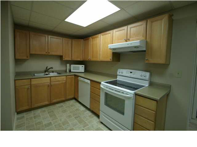 3760 W Holland Rd E, Huntingburg, IN 47542 photo 3