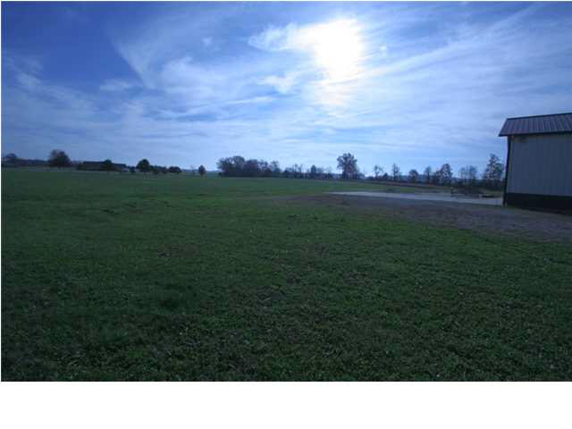 3760 W Holland Rd E, Huntingburg, IN 47542 photo 16