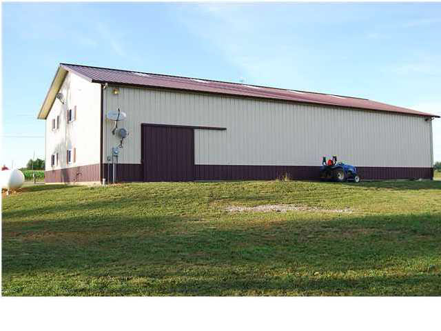 3760 W Holland Rd E, Huntingburg, IN 47542 photo 18