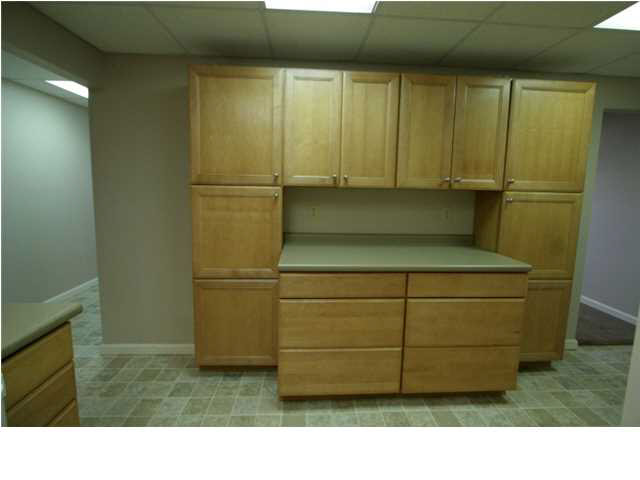 3760 W Holland Rd E, Huntingburg, IN 47542 photo 4