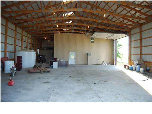 3760 W Holland Rd E, Huntingburg, IN 47542 photo 21