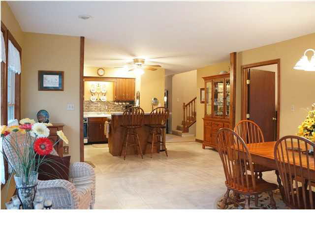 6744 Concord Dr, Newburgh, IN 47630 photo 10