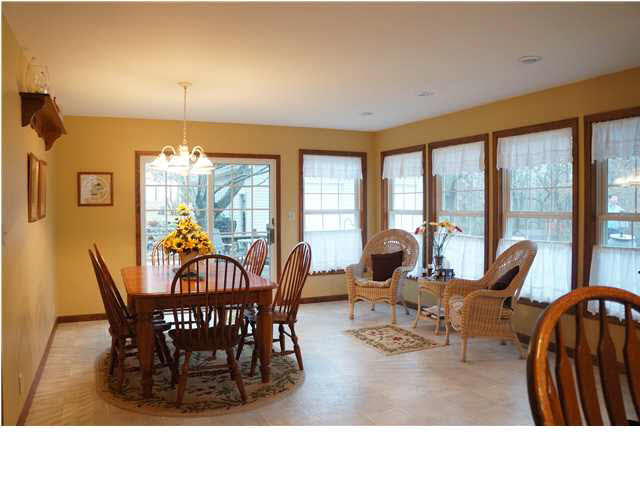 6744 Concord Dr, Newburgh, IN 47630 photo 13