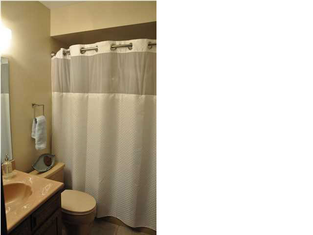 513 Strawberry Hill Rd, Evansville, IN 47711 photo 17