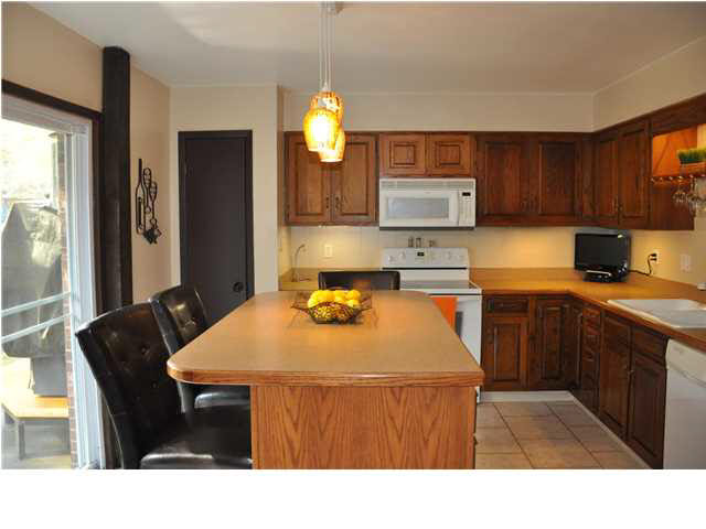 513 Strawberry Hill Rd, Evansville, IN 47711 photo 6