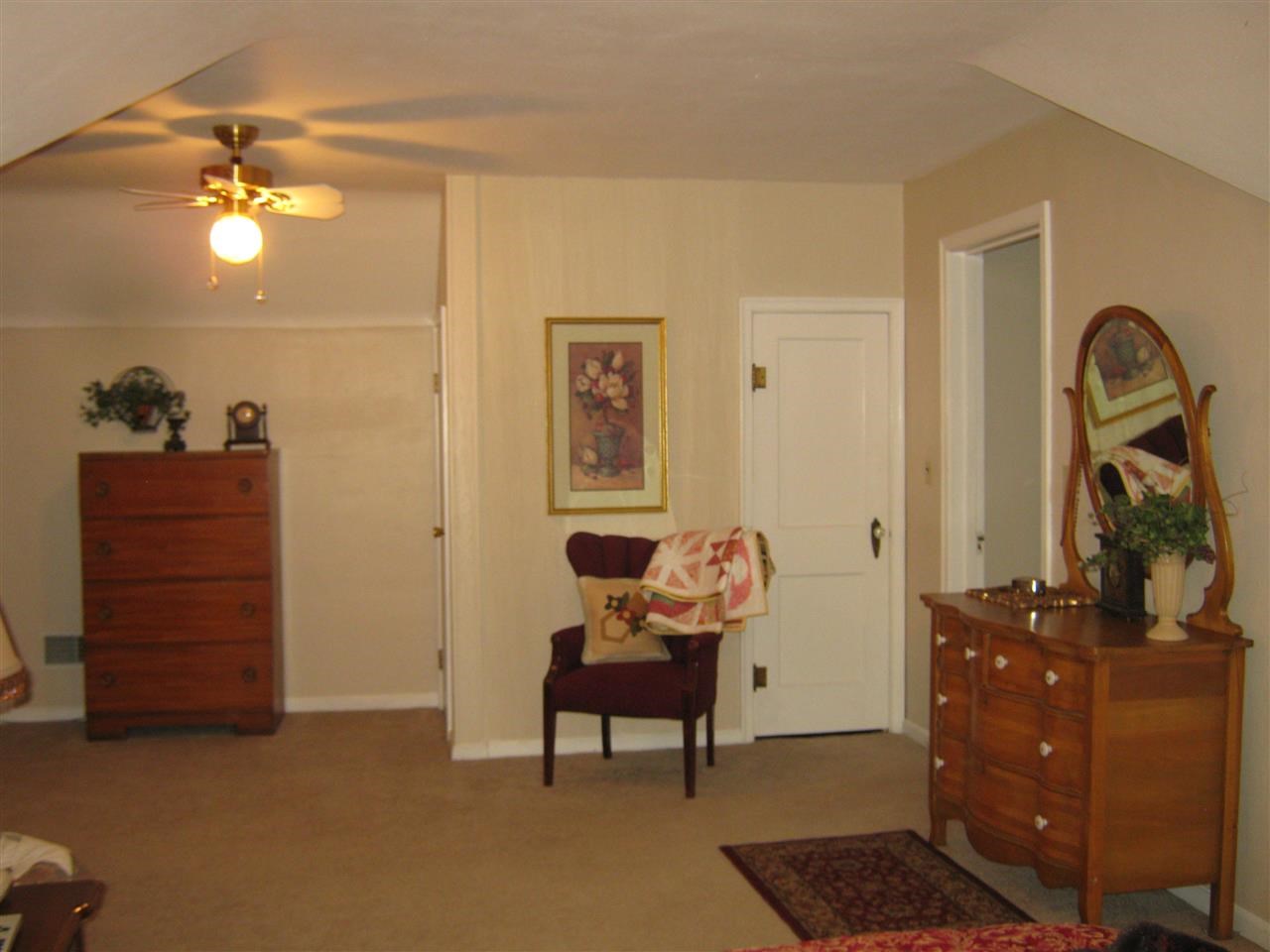 304 W Locust St, Fort Branch, IN 47648 photo 17