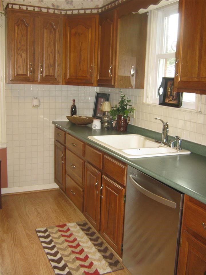 304 W Locust St, Fort Branch, IN 47648 photo 4
