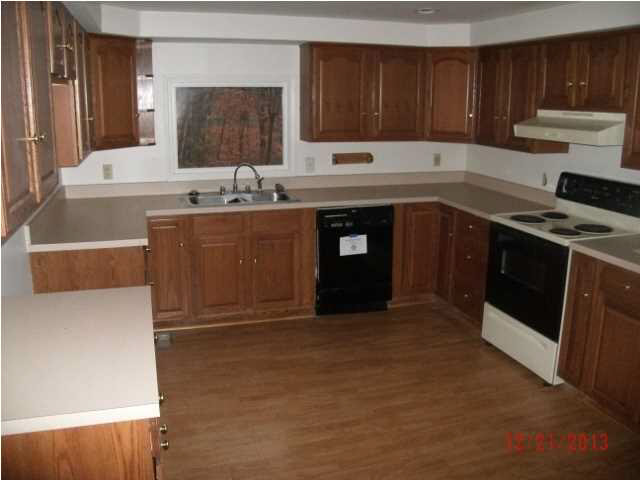 7700 Welborn Rd, Evansville, IN 47712 photo 5