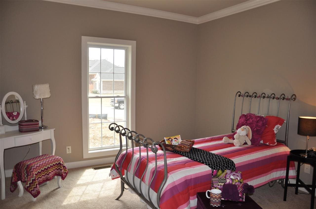 210 Palace Dr, Evansville, IN 47711 photo 21