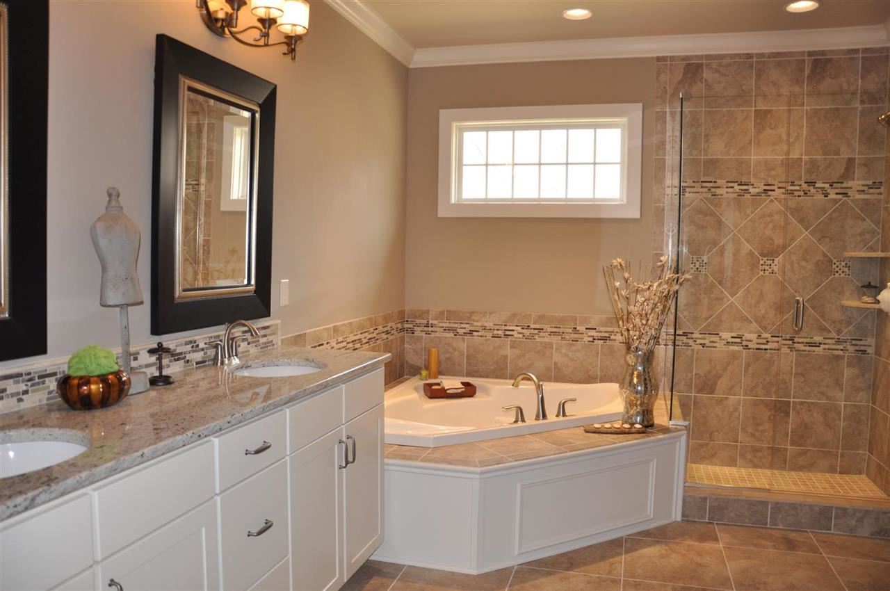 210 Palace Dr, Evansville, IN 47711 photo 18