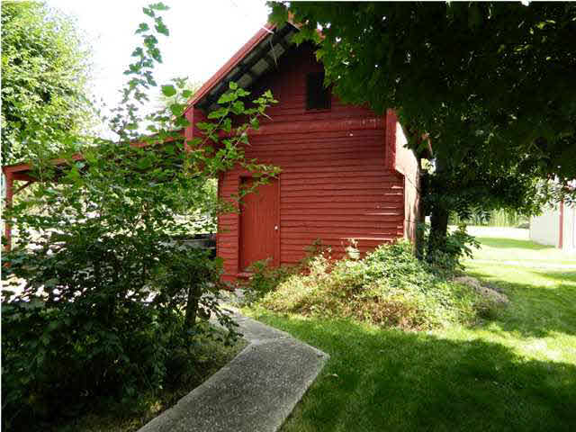 207 N Chestnut St, Huntingburg, IN 47542 photo 12