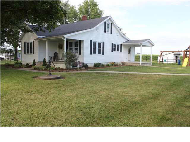 6662 S 350 E, Montgomery, IN 47558 photo 1
