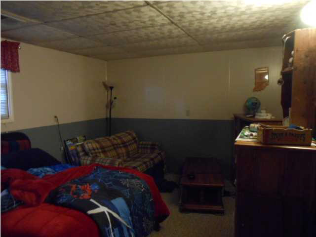 117 E Cooper St, Odon, IN 47562 photo 10