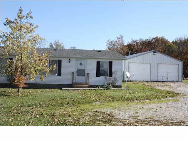 36 S Anson Rd, Vincennes, IN 47591 photo 2