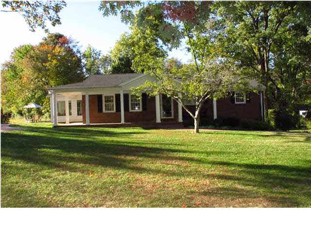 2310 SE Browning Rd, Evansville, IN 47725 photo 1