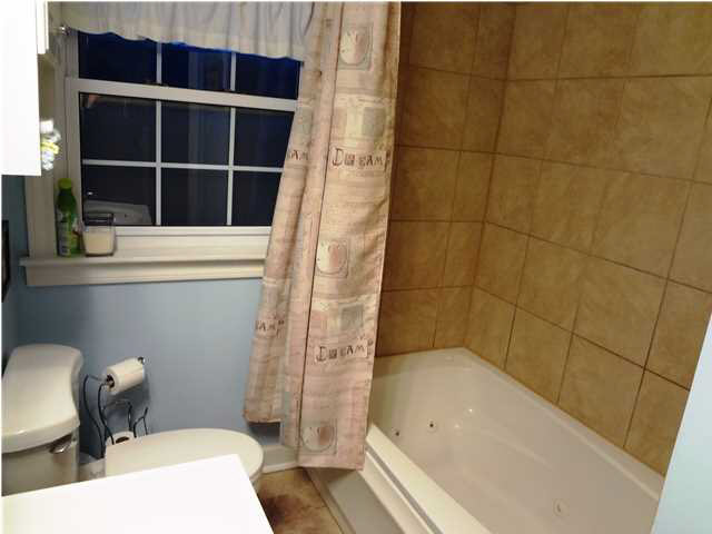 2911 Mesker Park Dr, Evansville, IN 47720 photo 16