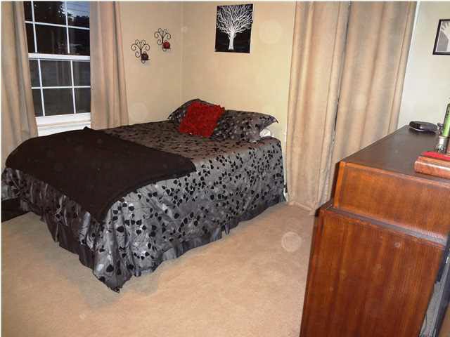 2911 Mesker Park Dr, Evansville, IN 47720 photo 12
