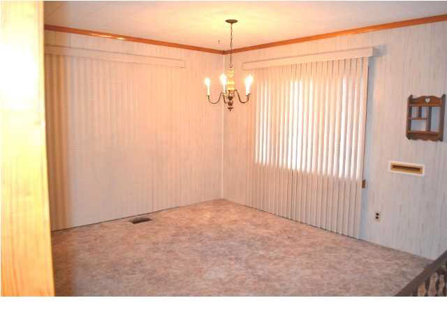 1825 Monroe Ave, Evansville, IN 47714 photo 8