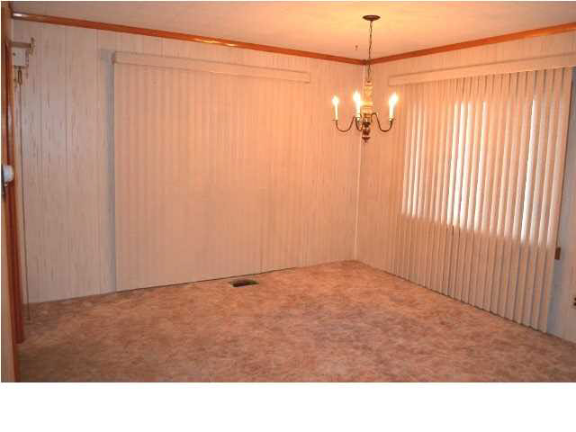 1825 Monroe Ave, Evansville, IN 47714 photo 9