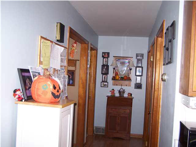 7926 New Maple Rd, Evansville, IN 47710 photo 12