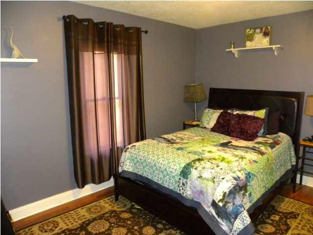 6292 W Old Princeton Rd, Owensville, IN 47665 photo 8