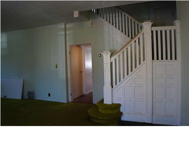 827 E Chandler Ave, Evansville, IN 47713 photo 5