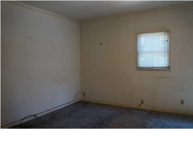 827 E Chandler Ave, Evansville, IN 47713 photo 11