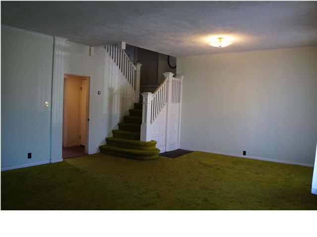827 E Chandler Ave, Evansville, IN 47713 photo 2