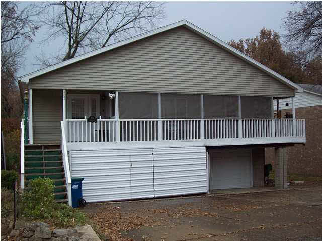 805 Frame Rd, Newburgh, IN 47630 photo 1