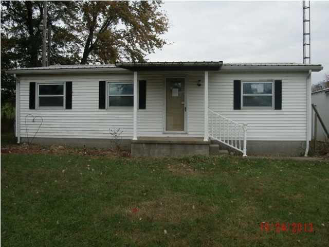 11888 E 650 S, Loogootee, IN 47553 photo 1