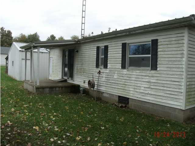 11888 E 650 S, Loogootee, IN 47553 photo 2