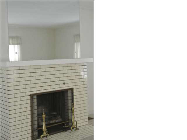 910 Busseron St, Vincennes, IN 47591 photo 3