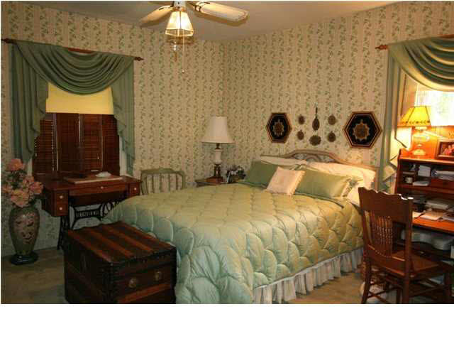 910 Plaza Dr, Evansville, IN 47715 photo 8