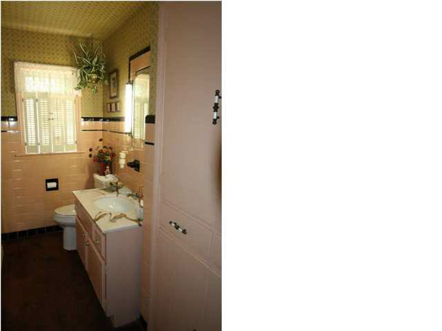 910 Plaza Dr, Evansville, IN 47715 photo 12