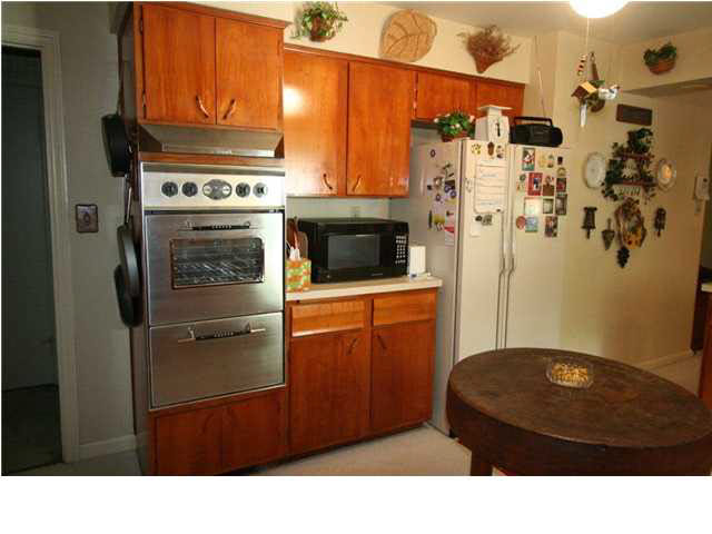 910 Plaza Dr, Evansville, IN 47715 photo 5