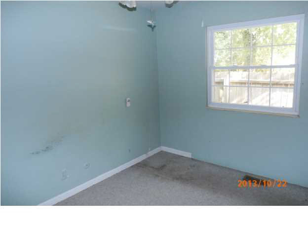 120 W Washington St, Chandler, IN 47610 photo 5