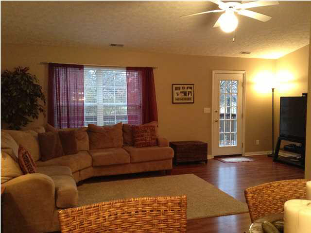 3250 Dellwood Ct, Evansville, IN 47725 photo 6