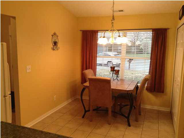 3250 Dellwood Ct, Evansville, IN 47725 photo 9