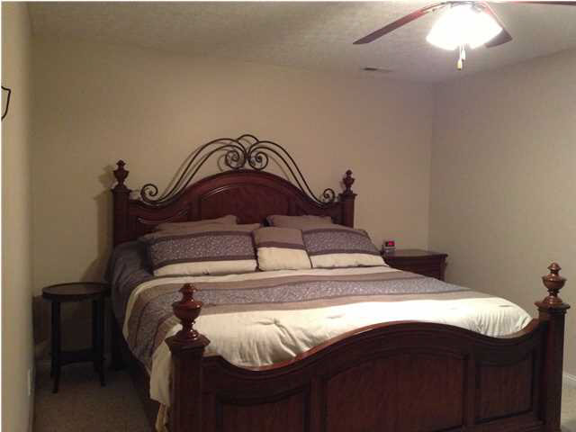 3250 Dellwood Ct, Evansville, IN 47725 photo 24