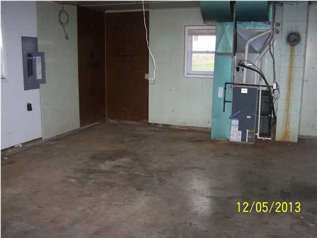 2515 Shakerag Rd, New Harmony, IN 47631 photo 18