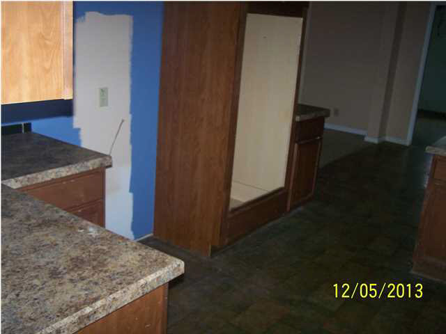 2515 Shakerag Rd, New Harmony, IN 47631 photo 5