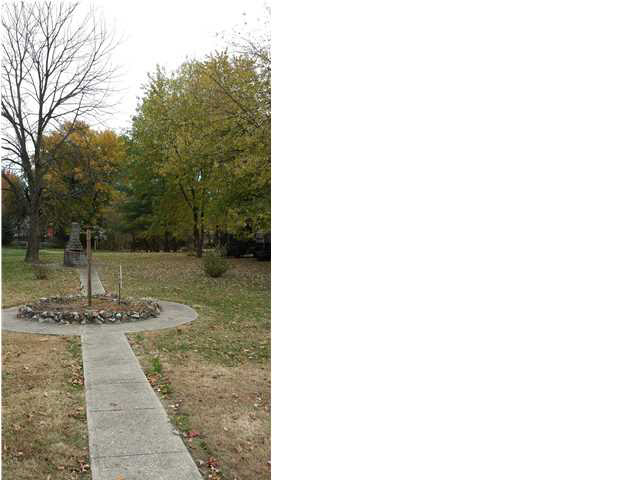 7320 Hogue Rd, Evansville, IN 47712 photo 4
