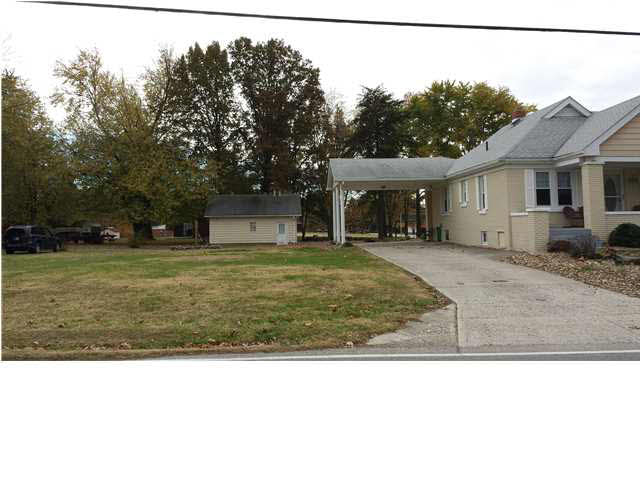 7320 Hogue Rd, Evansville, IN 47712 photo 3
