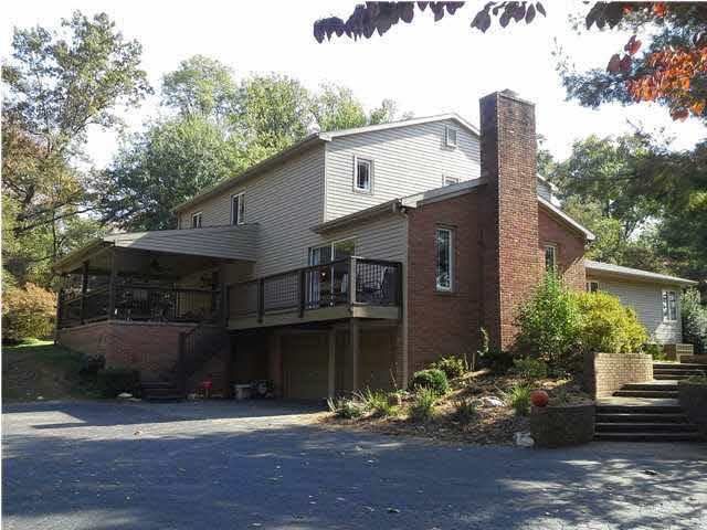 1216 E Hillsdale Rd, Evansville, IN 47725 photo 1