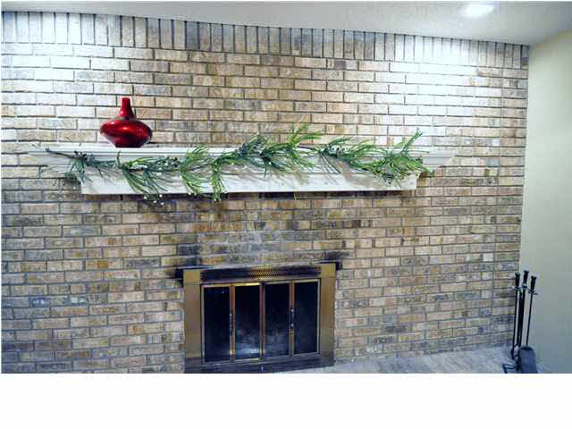3211 S Weinbach Ave, Evansville, IN 47714 photo 5